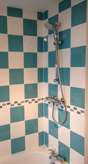 showerwithtiling